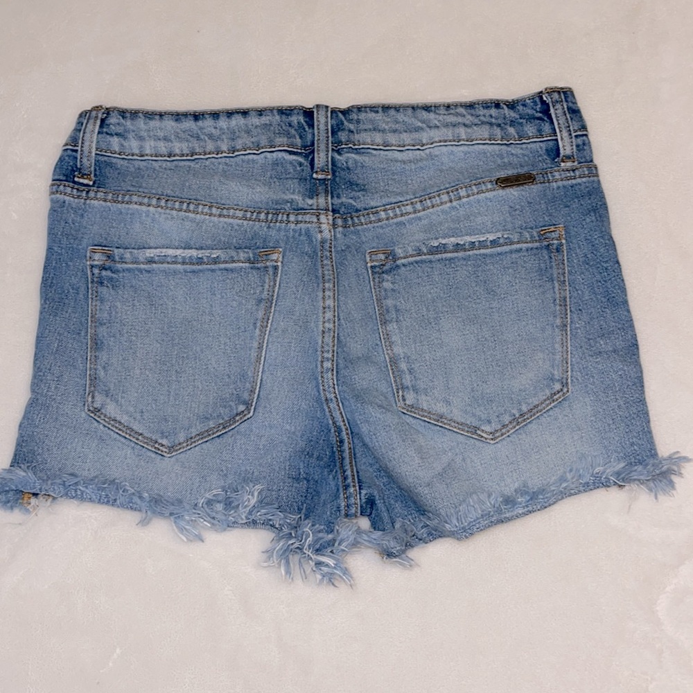 KAN CAN SIGNATURE- Size 26, NWOT! Ultra High Rise shorts - Picture 2 of 4